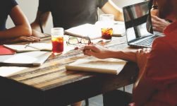 Pitch Deck Tips To Get Seed Funding