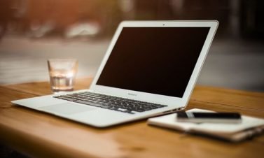 Difference Between Chromebooks and Laptops